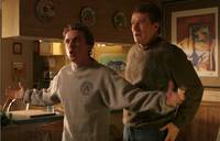 Кадр Малкольм в центре внимания