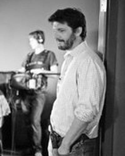 Кэспиан Тредуэлл-Оуэн фото