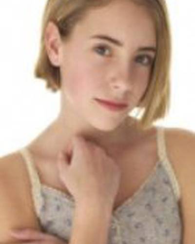 Эмили Кэтерин Янг фото