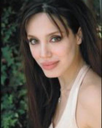 Nicole Lari-Joni фото