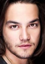 Дэниэл Зоватто фото