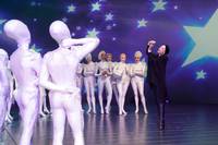 Кадр Манифест