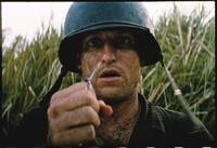 Кадр Тонкая красная линия