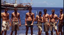 Кадр из фильма "Белый шквал" - 1