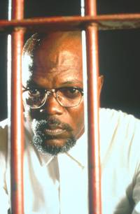 Кадр Спиной к стене