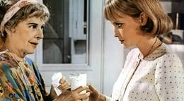 Кадр из фильма "Ребенок Розмари" - 2