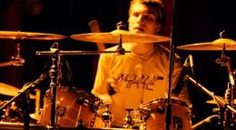 Кадр из фильма "Небо под сердцем" - 2