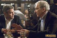 Кадр Майкл Клейтон