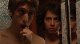 Кадр из фильма "Икс-Икс-Игрек" - 2