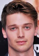 Патрик Шварценеггер фото