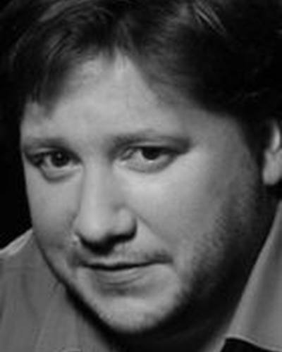 Стефан Бикер фото