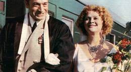 Кадр из фильма "Аэлита, не приставай к мужчинам" - 1