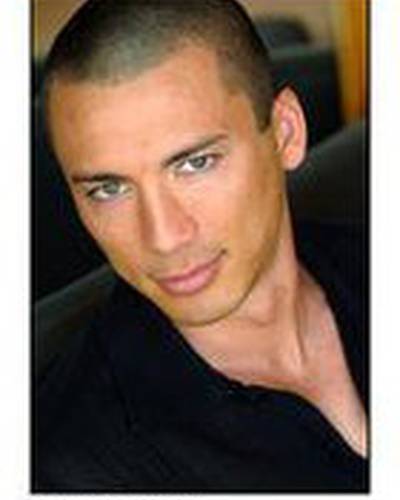 Трой Робинсон фото