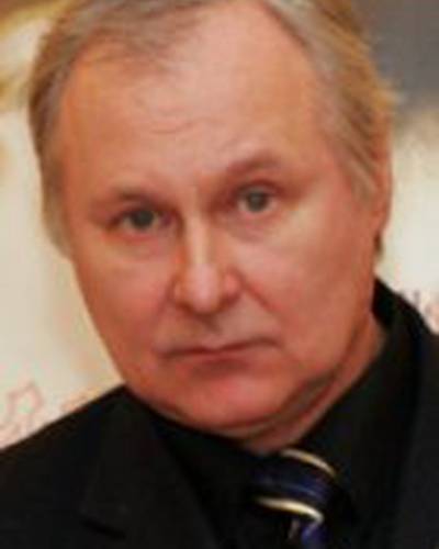 Н. Астапов фото