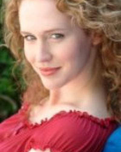 Джулия Декер фото