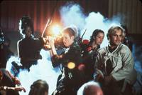 Кадр Безумный Сесил Б.