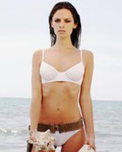 Кэти Луиз Саундерс фото