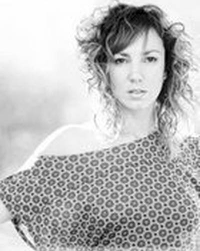 Ludyvina Velarde фото