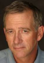 Джеймс Хенриксен фото