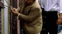 Кадр из фильма "Благодетель" - 1