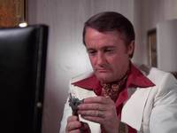 Кадр Коломбо: Смерть в океане