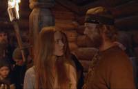 Кадр И на камнях растут деревья