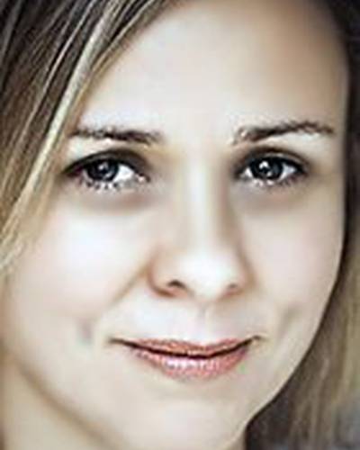 Джулия Гам фото