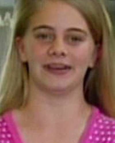 Ashley Ferl фото