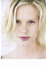 Кэт Уоллес фото