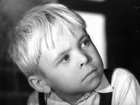 Кадр Сережа