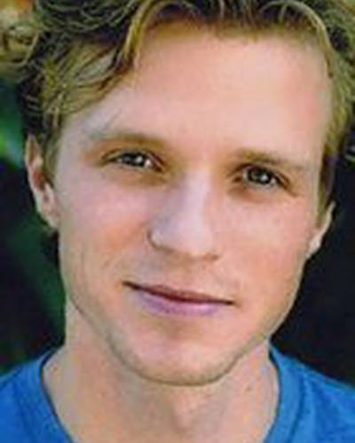 Гэретт Рэтлиф Хенсон фото