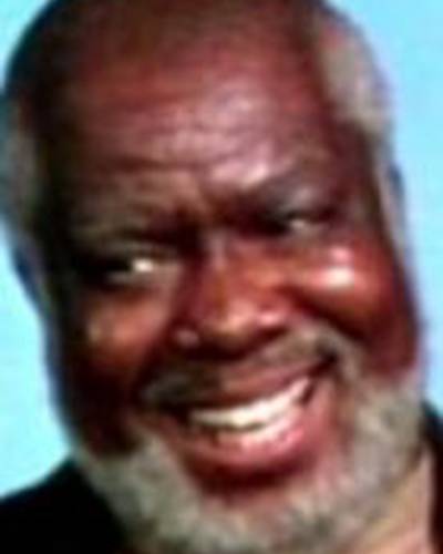 Джеймс Бескетт фото