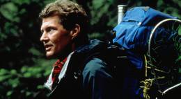 Кадр из фильма "Огонь на поражение" - 2