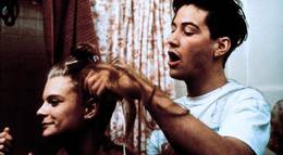 Кадр из фильма "Родители" - 1