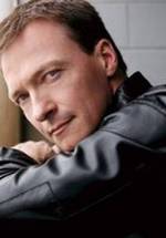 Стивен Богерт фото