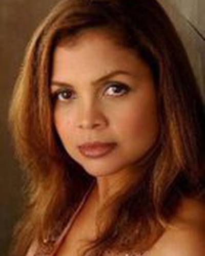 Летисия Кастилло фото