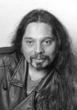 Пол Джеймс Васкес фото