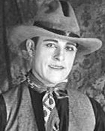 Леон Бомон фото