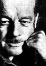 Алистер МакЛин фото