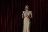 Кадр Париж! Париж!