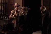 Кадр Костяной томагавк