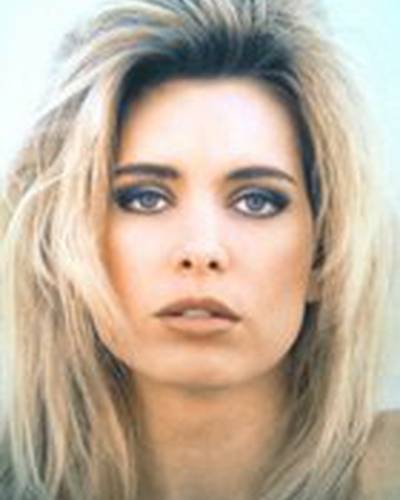 Дэбби Джеймс фото