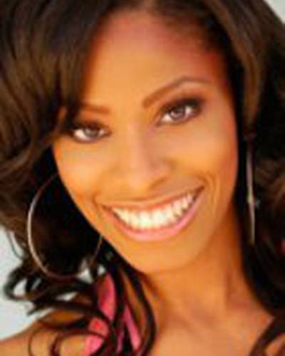 Надия Джонс фото