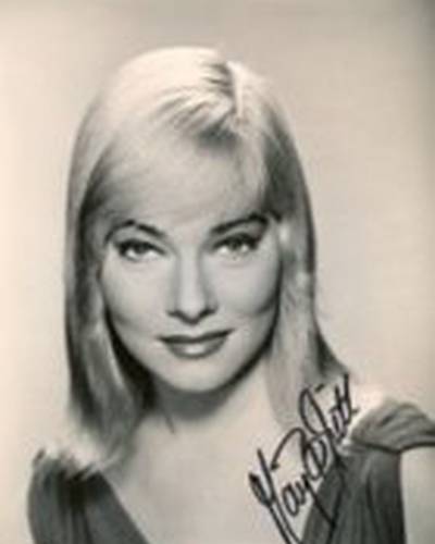 Мэй Бритт фото