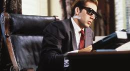 Кадр из фильма "Поцелуй вампира" - 1