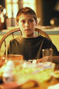 Кадр Малкольм в центре внимания