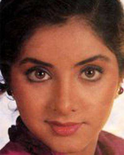 Дивья Бхарти фото