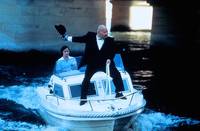 Кадр Безумная миссия 3: Наш человек с Бонд-стрит