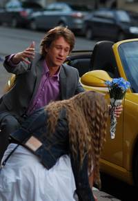 Кадр Поцелуй сквозь стену