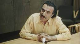 Кадр из фильма "Золотая мина" - 1